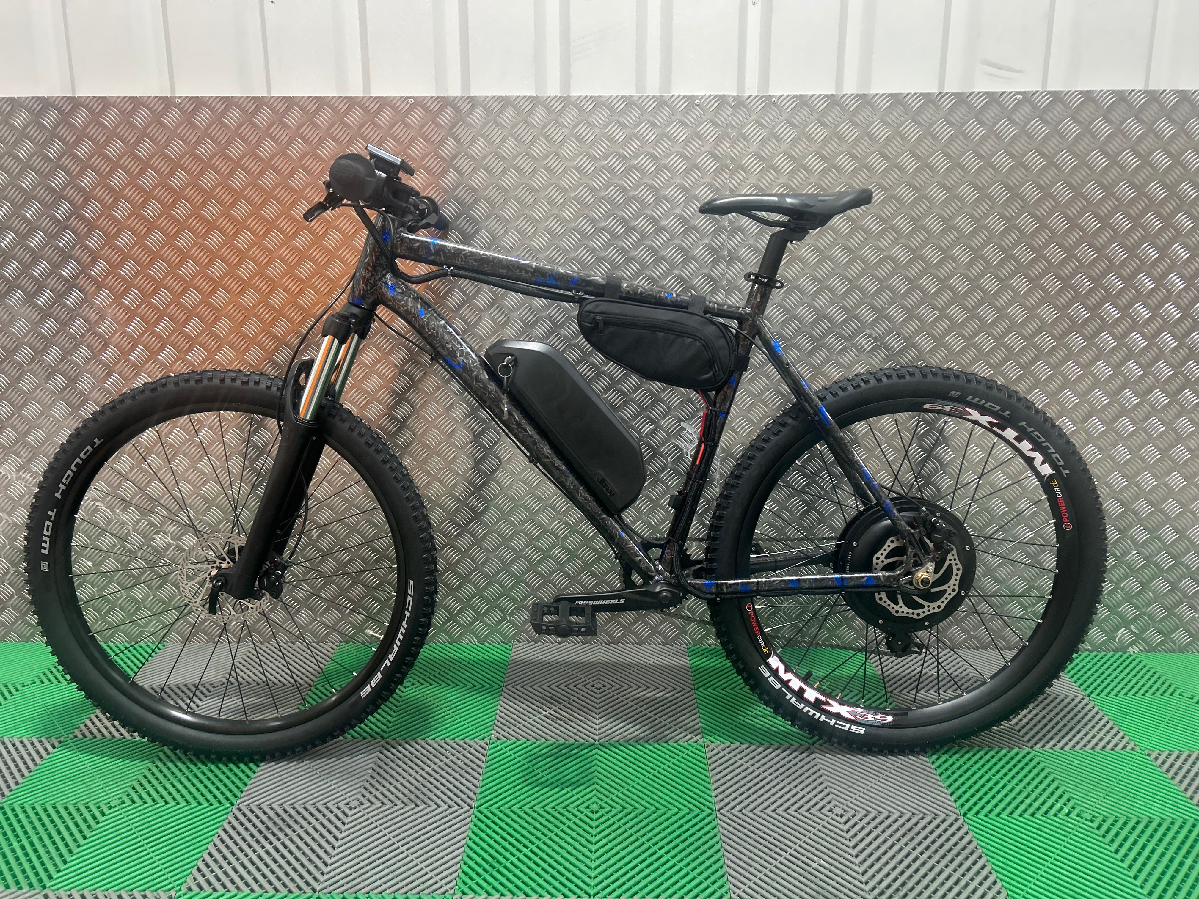 Forged carbon Carrera vengeance 1000w 48v electric e bike
