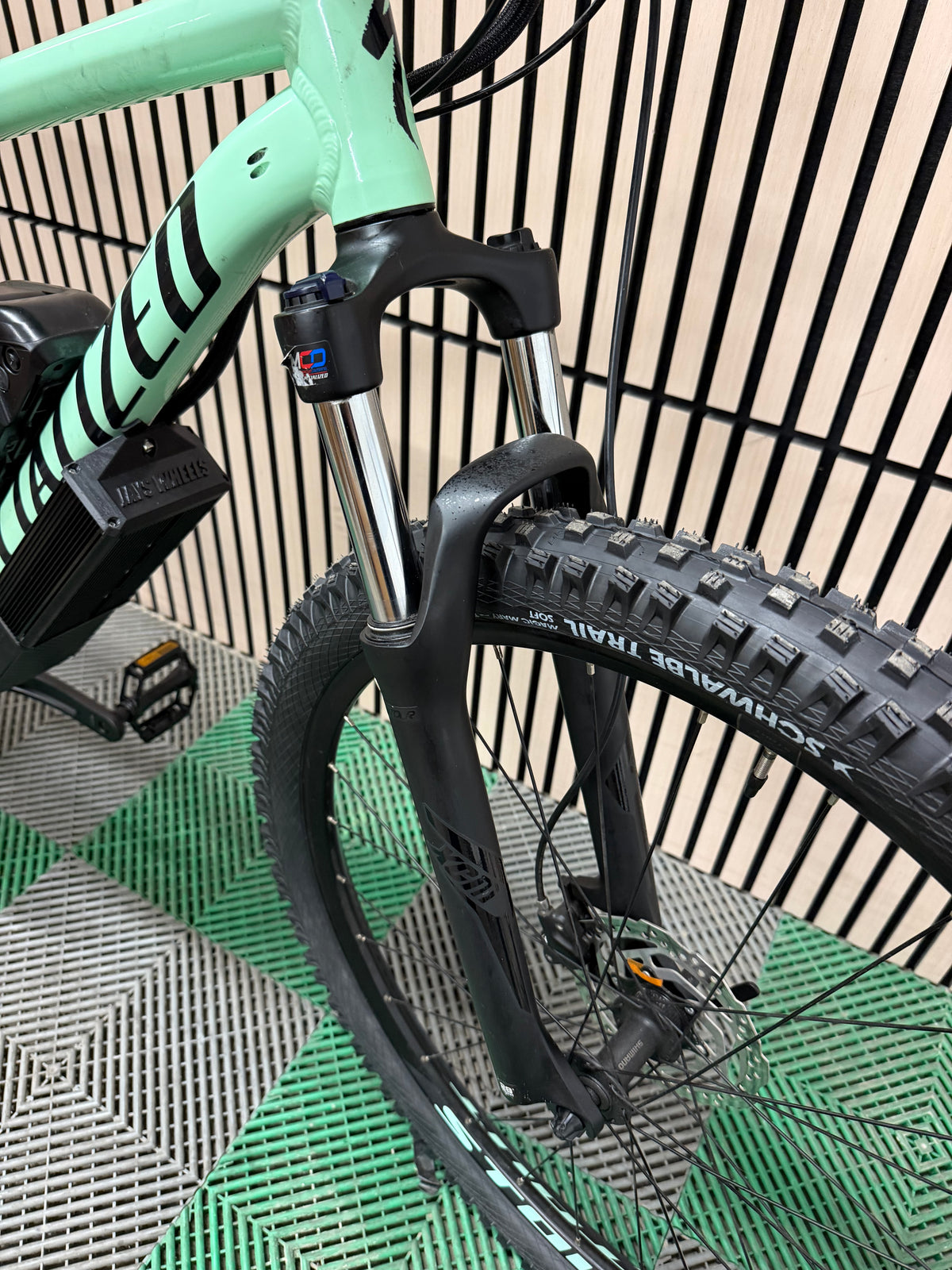 Specialized rockhopper 52v 2000w (XL) electric e bike