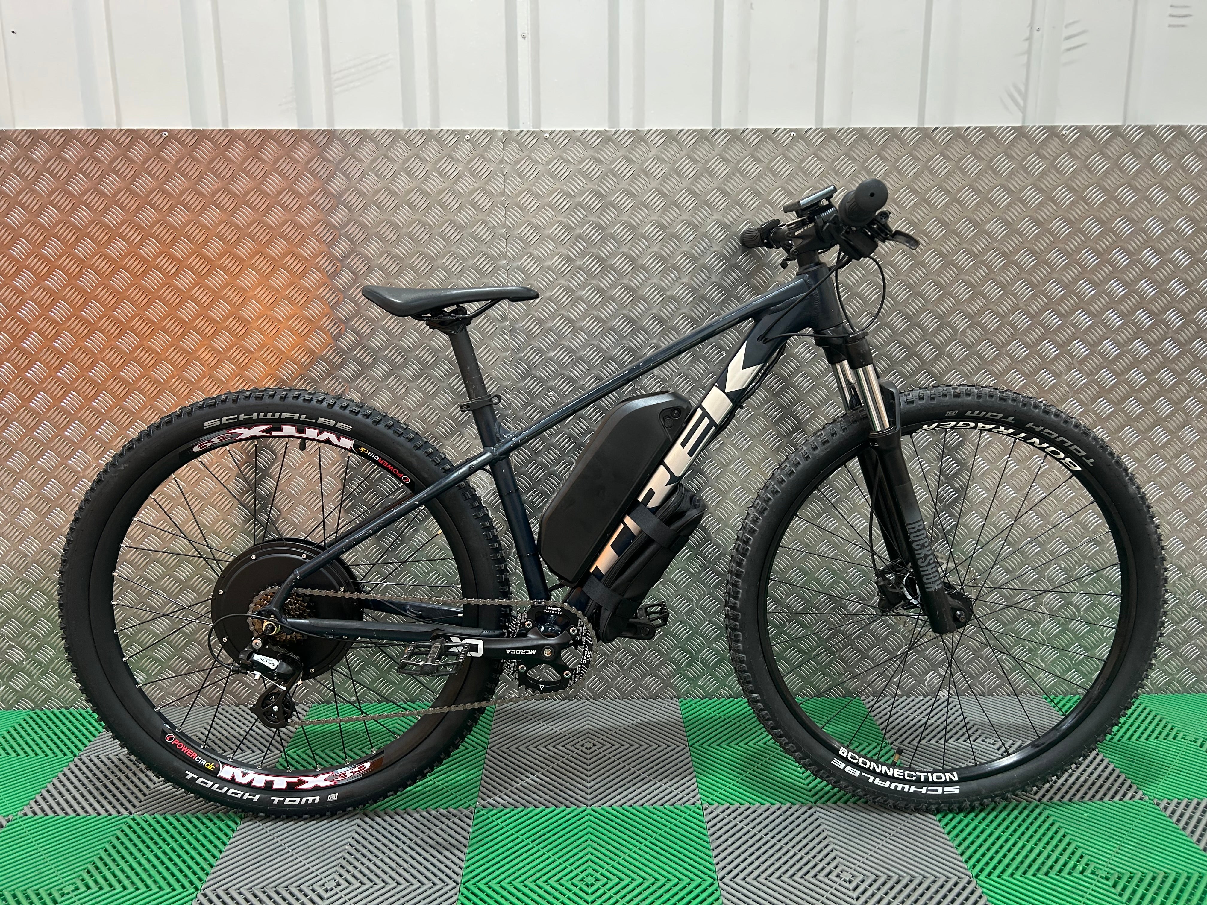 Trek marlin 7 1000w 48v electric e bike