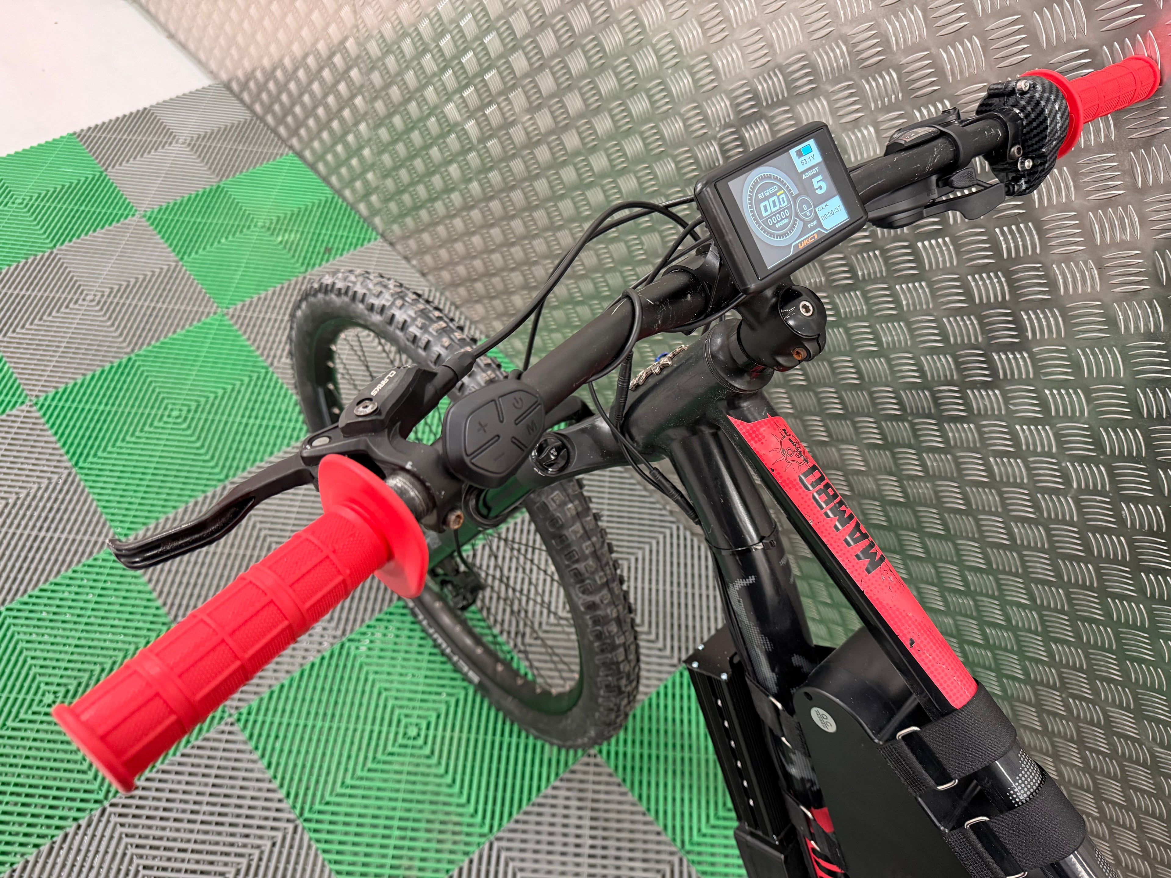 Voodoo mambo 1500w 52v electric e bike