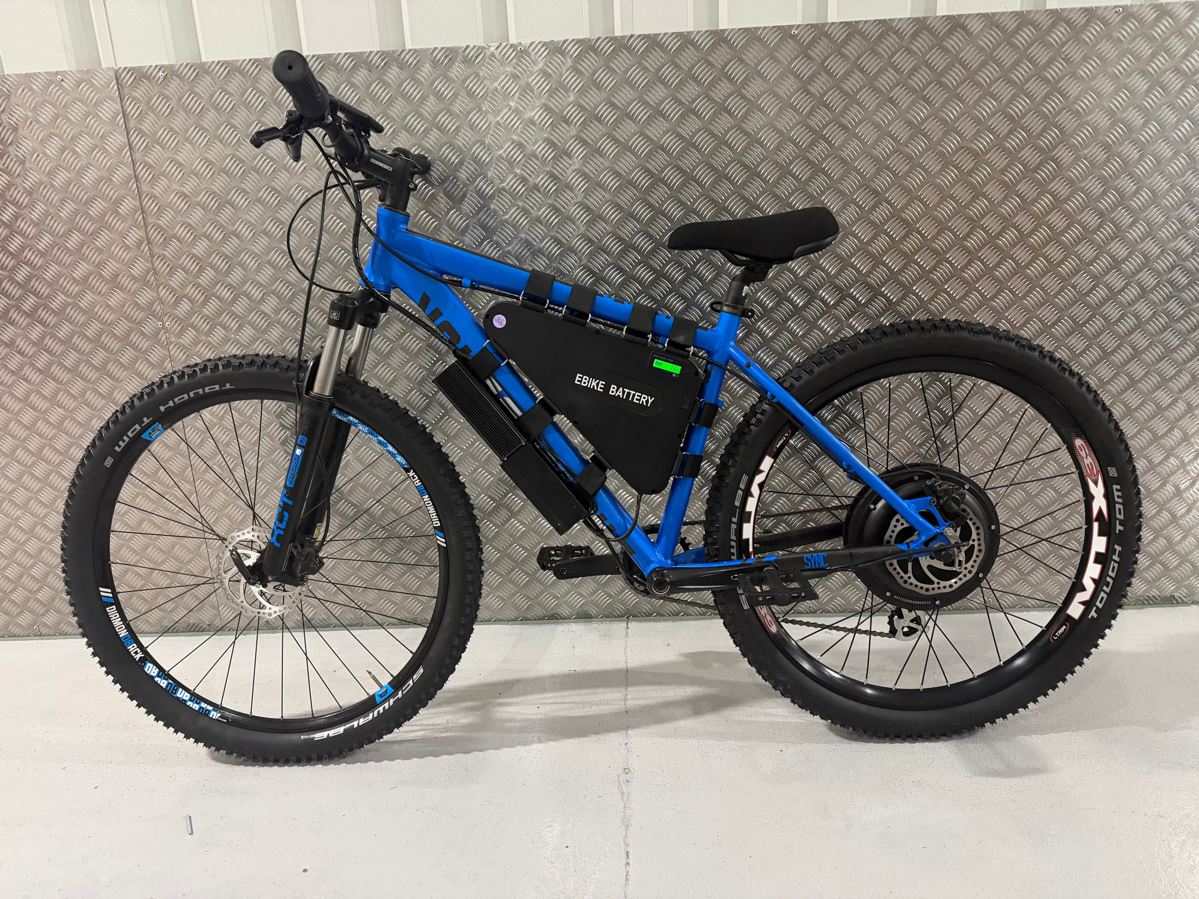 Diamondback 2000w 52v electric e bike