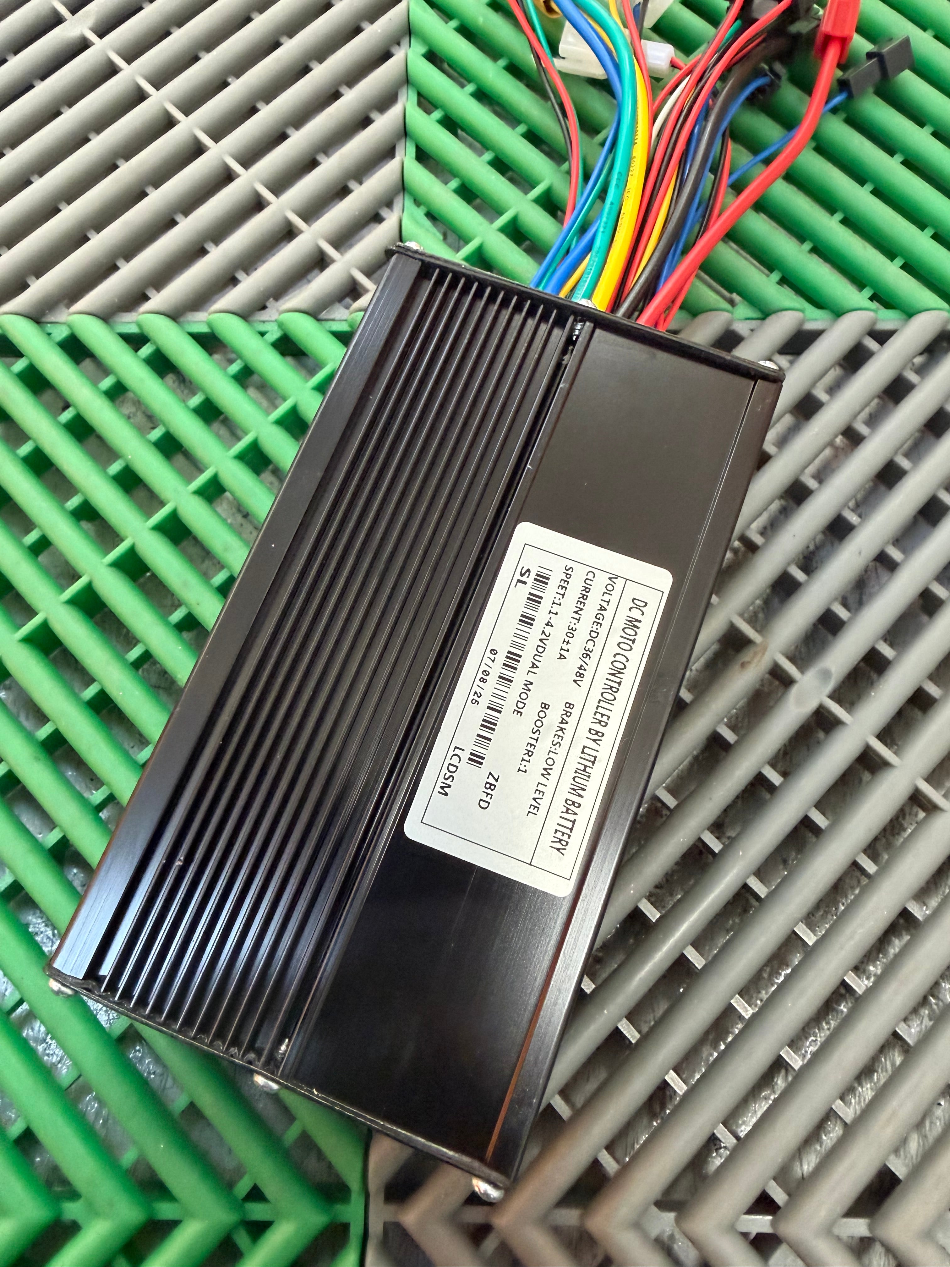 30a sinewave controller