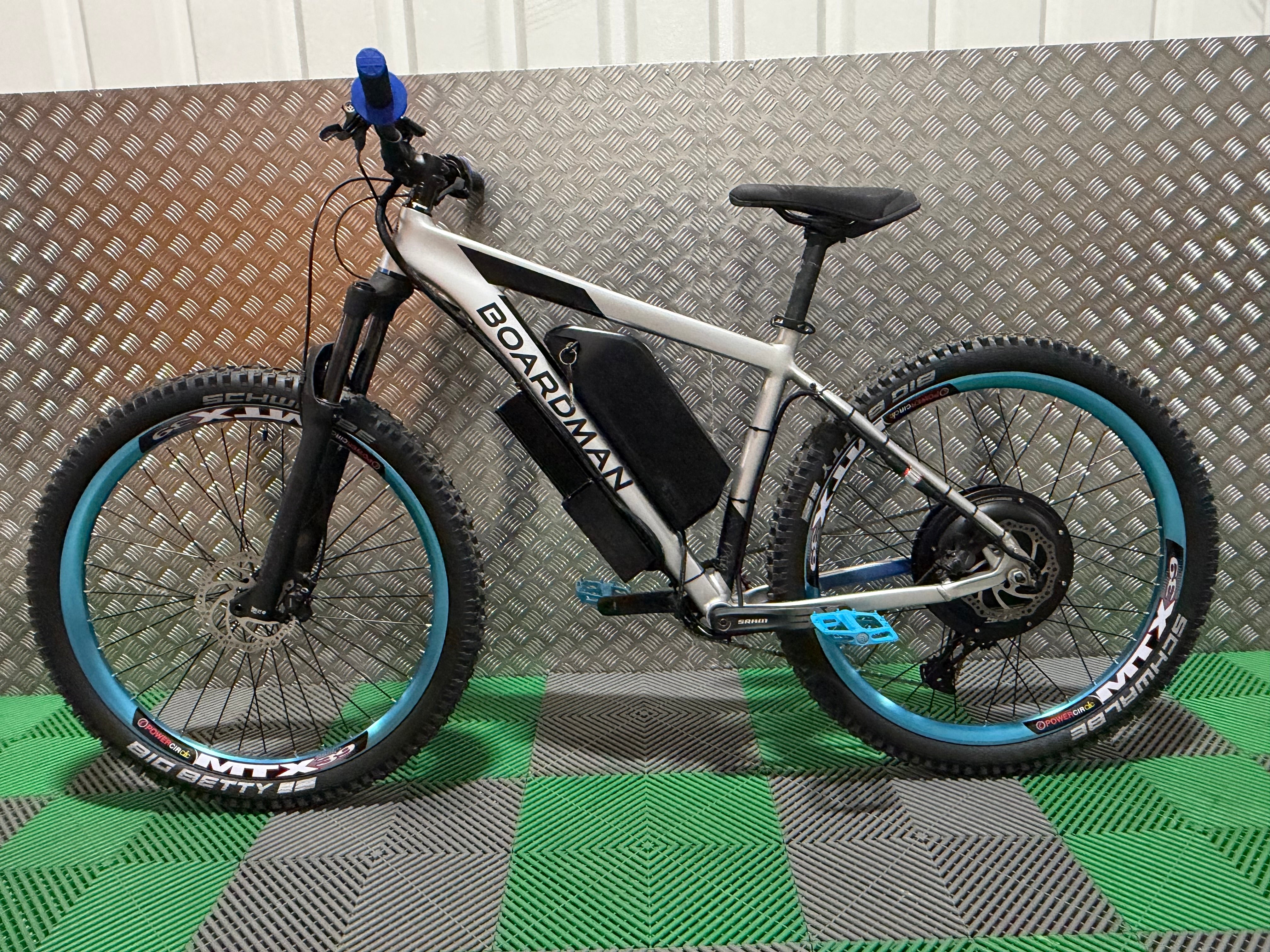 Boardman MHT 2000w 52v electric e bike
