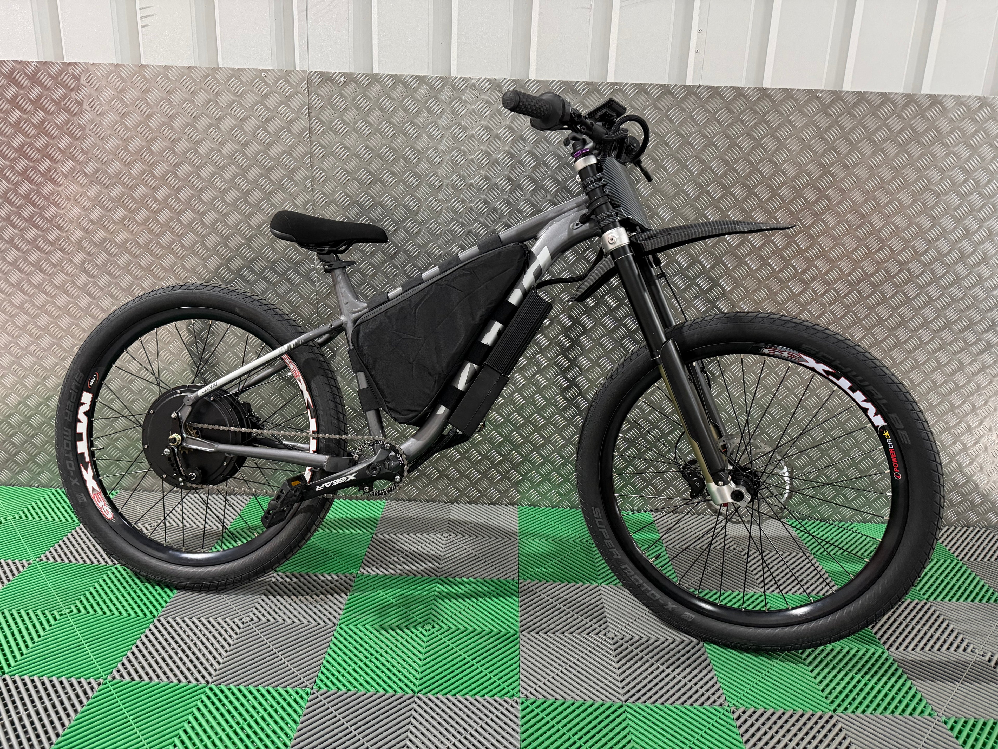 Kona lanai 4.5KW peak 3000w 72v electric e bike