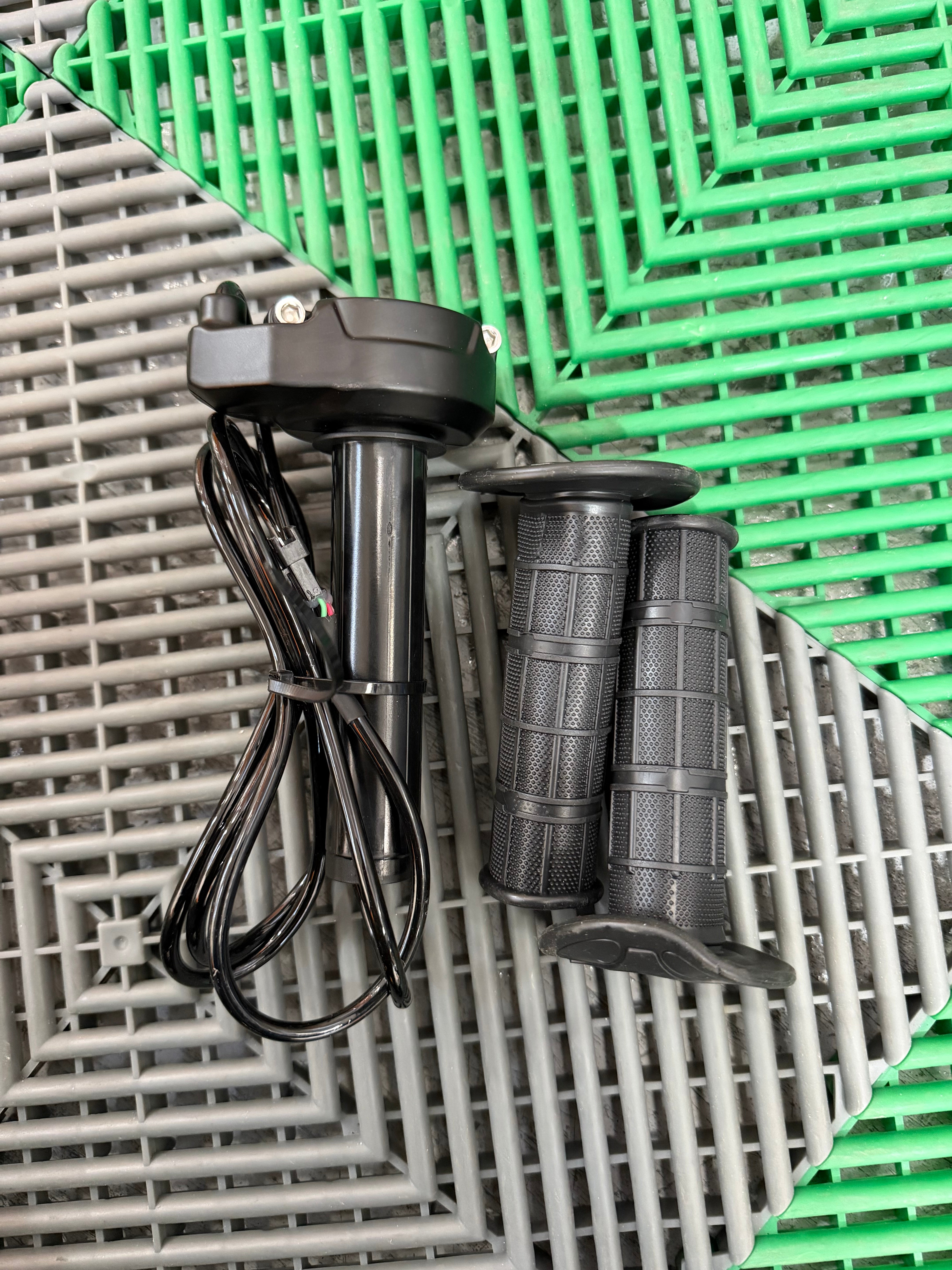Surron Ebike twist throttle