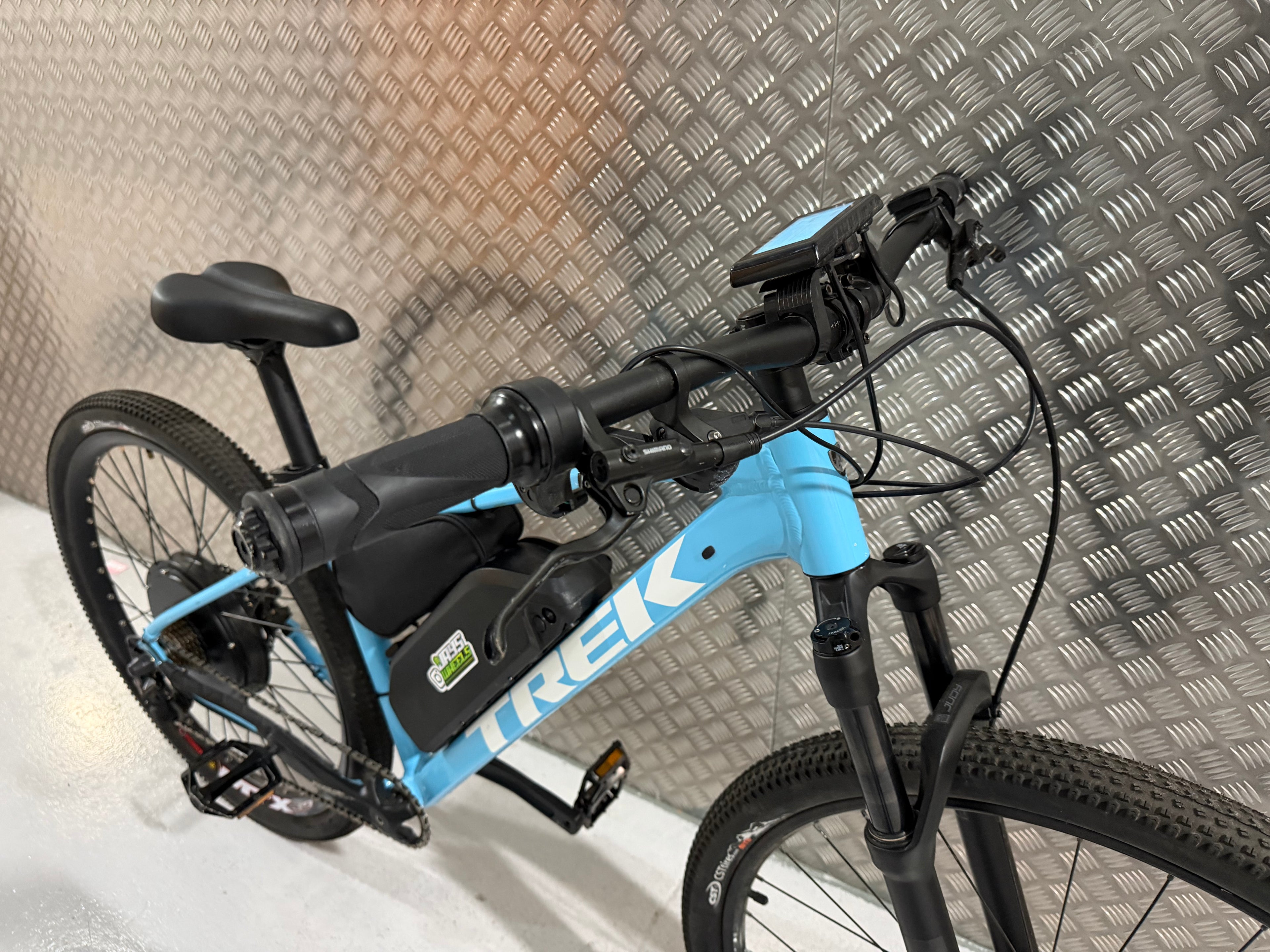 Trek marlin 7 1000w 48v electric e bike
