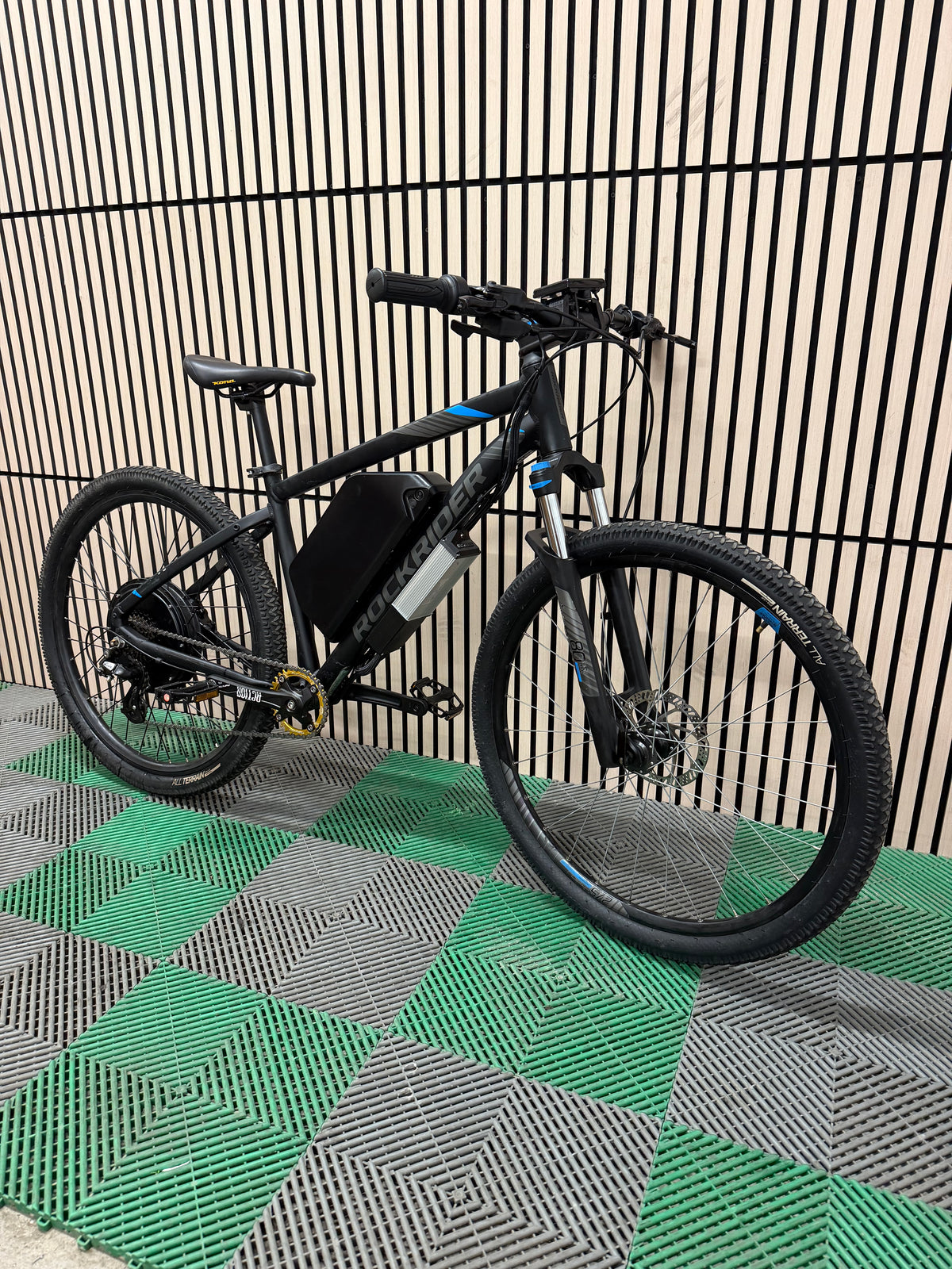 *USED* Rockrider ST520 48v 1000w electric e bike